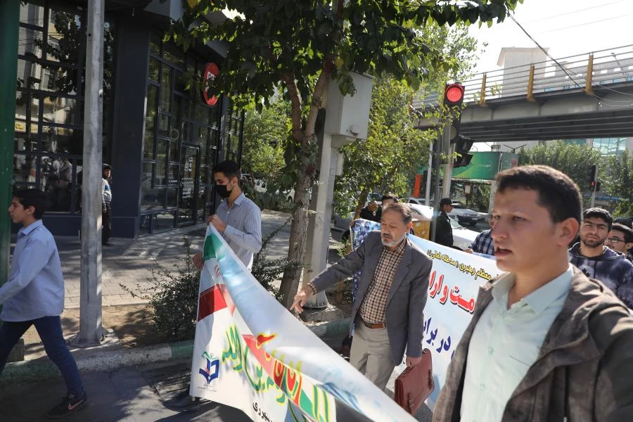 حضور خانواده دانشگاه فرهنگیان در راهپیمایی یوم الله 13 آبان 3