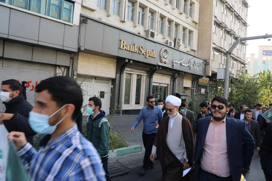 حضور خانواده دانشگاه فرهنگیان در راهپیمایی یوم الله 13 آبان 4