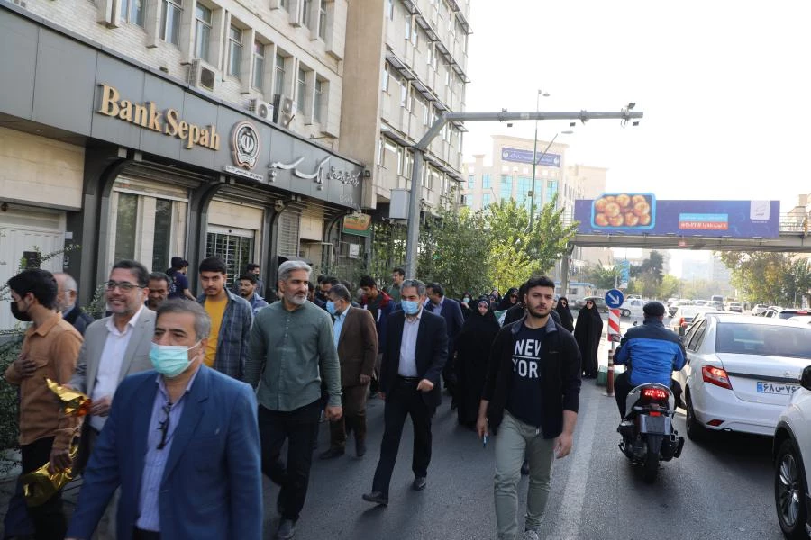 حضور خانواده دانشگاه فرهنگیان در راهپیمایی یوم الله 13 آبان 5