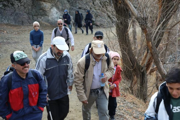 همایش پیاده روی و کوه پیمایی کارکنان سازمان مرکزی دانشگاه فرهنگیان 4