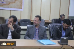 سیاست معاونت فرهنگی و اجتماعی در برنامه ریزی فعالیت های این حوزه توجه به زیست بوم ها و دوری از تمرکز گرایی است 4