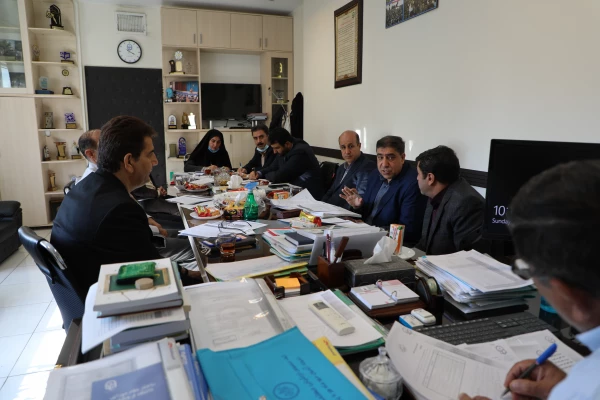 اولین جلسه شورای اسکان سازمان مرکزی در سال تحصیلی جدید برگزار شد. 3