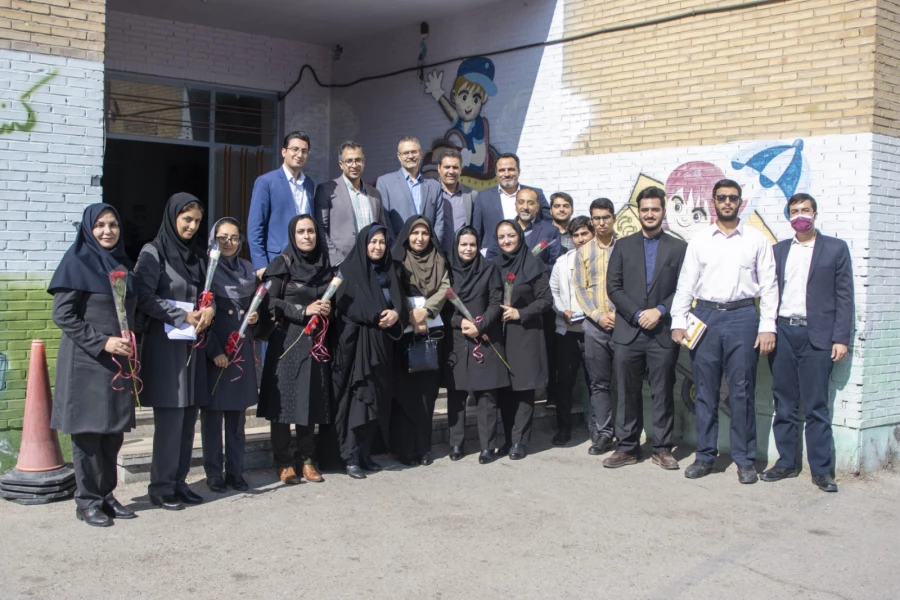 بازدید از مدارس مجری طرح کارورزی در استان یزد
 3