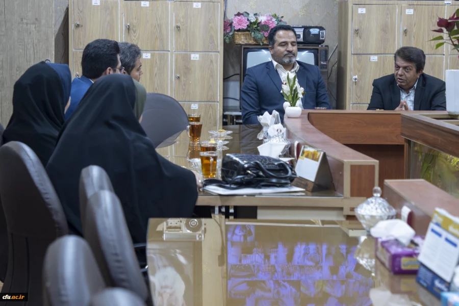 بازدید از مدارس مجری طرح کارورزی در استان یزد
 4