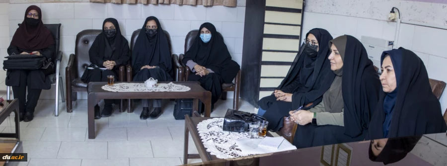 بازدید از مدارس مجری طرح کارورزی در استان یزد
 10