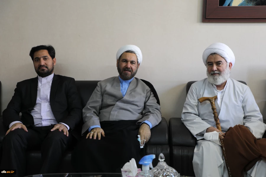 توسعه تعامل علمی بین المللی با کشورهای اسلامی با استفاده از رهنمود های شخصیت های علمی و مذهبی جهان اسلام 3