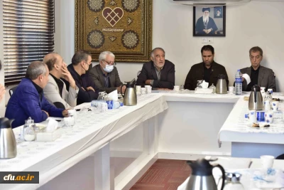 نشست اعضای هیئت مدیره مجمع خیرین کشور با حضور دکتر رضا مراد صحرایی با همراهی مدیریت همکاری ها و ارتباطات علمی و بین المللی دانشگاه 