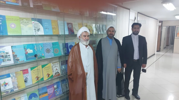 توسعه تعامل علمی بین المللی با کشورهای اسلامی با استفاده از رهنمود های شخصیت های علمی و مذهبی جهان اسلام 5