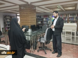 بازدید ا کتابخانه و مرکز اسناد  3