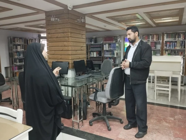 بازدید ا کتابخانه و مرکز اسناد  3