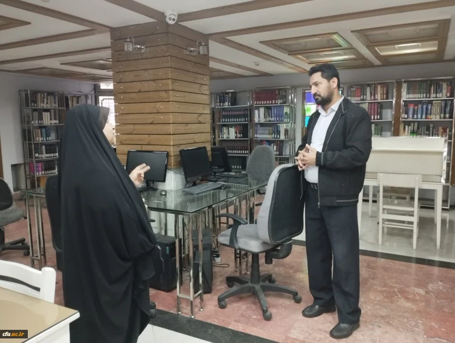 بازدید ا کتابخانه و مرکز اسناد  3