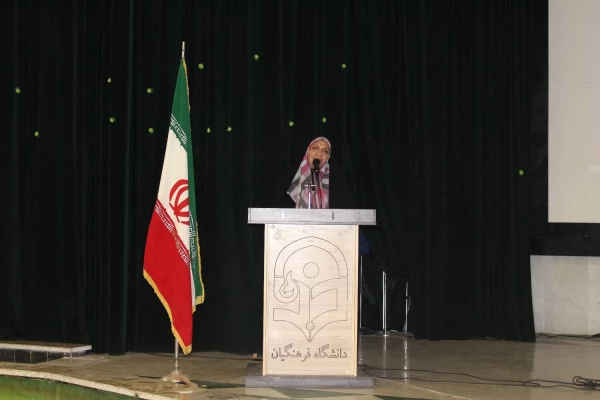 آئین رونمایی از کتاب شناختنامه شعر زنان بوشهر در پردیس بنت الهدی صدر برگزار شد  6