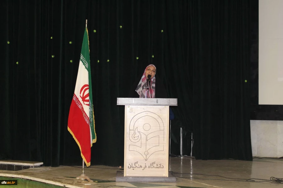 آئین رونمایی از کتاب شناختنامه شعر زنان بوشهر در پردیس بنت الهدی صدر برگزار شد  6