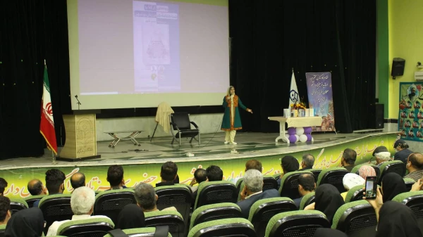 آئین رونمایی از کتاب شناختنامه شعر زنان بوشهر در پردیس بنت الهدی صدر برگزار شد  7