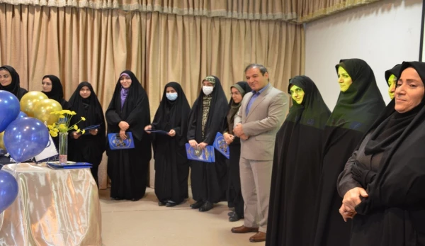 مراسم جشن دانش آموختگی دانشجومعلمان ورودی سال 1397
 6