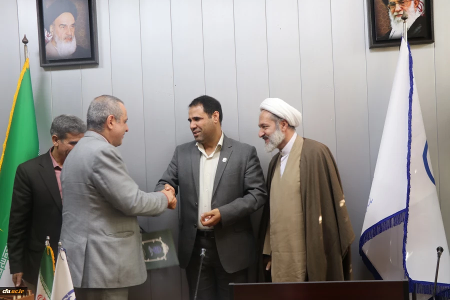 محمدرضا اصلاحچی به عنوان معاون پژوهشی و فناوری دانشگاه فرهنگیان منصوب شد 3