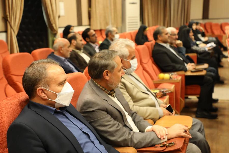 نشست صمیمی جمعی از اساتید دانشگاه فرهنگیان استان تهران با رییس دانشگاه فرهنگیان 6