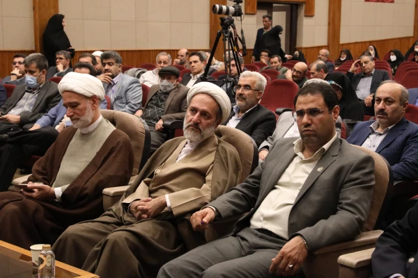 سخنرانی دکتر بازرگان در جشنواره کیفیت دانشگاه فرهنگیان 5