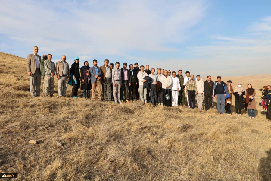 همایش پیاده روی و بازدید از منطقه حفاظت شده 10