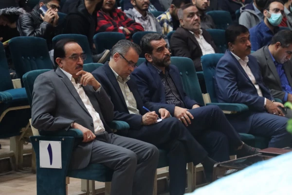 همایـش چگونه ایـران را جوان نگه داریم
 5