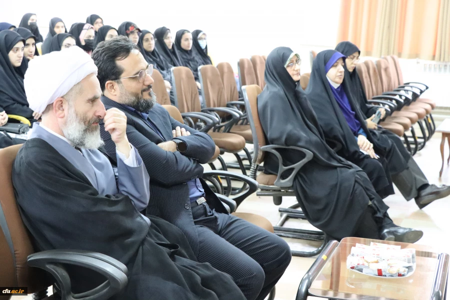 به مناسبت گرامیداشت هفته بسیج و به همت بسیج اساتید دانشگاه فرهنگیان برگزار گردید: 6