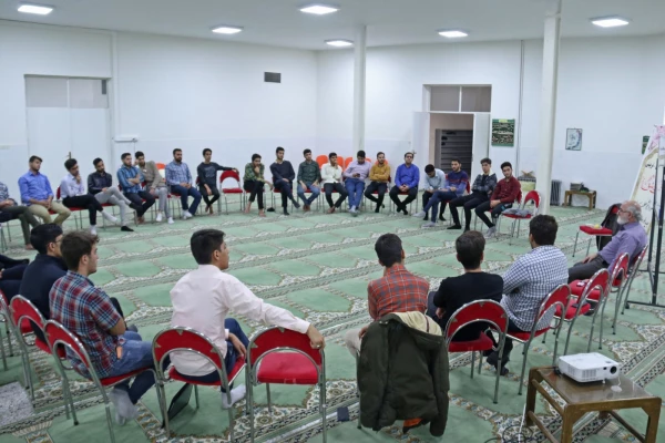 سومین دوره تربیتی _ فرهنگی مشق عشق
 5