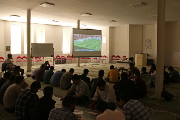 سومین دوره تربیتی _ فرهنگی مشق عشق
 7