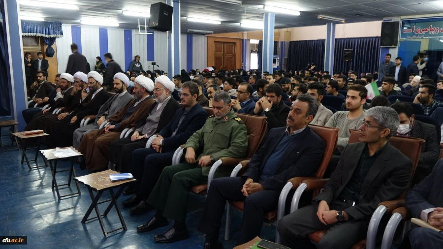 گردهمایی دانشجویان بسیجی و تجلیل از جهادگران سطح استان کردستان
 8