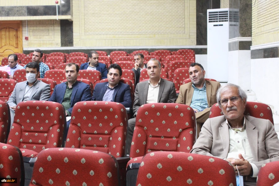 کارشناسان مهارت آموزان در  استان ها اجرای دقیق تقویم آموزشی اهتمام ویژه داشته باشند 4