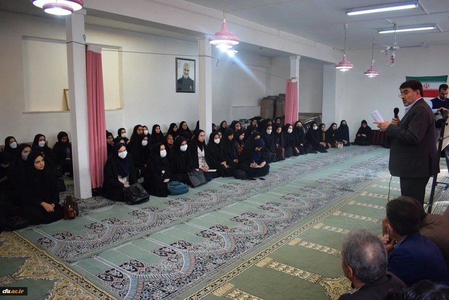 نشست صمیمی استاندار با دانشجویان پردیس شهید صدوقی کرمانشاه 2