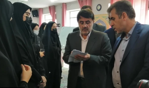 نشست صمیمی استاندار با دانشجویان پردیس شهید صدوقی کرمانشاه 3