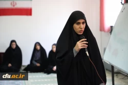 نشست صمیمی استاندار با دانشجویان پردیس شهید صدوقی کرمانشاه 7