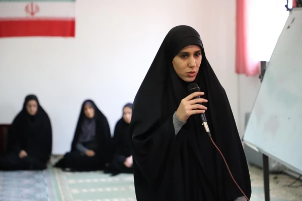 نشست صمیمی استاندار با دانشجویان پردیس شهید صدوقی کرمانشاه 7