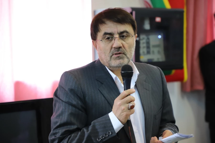 نشست صمیمی استاندار با دانشجویان پردیس شهید صدوقی کرمانشاه 9