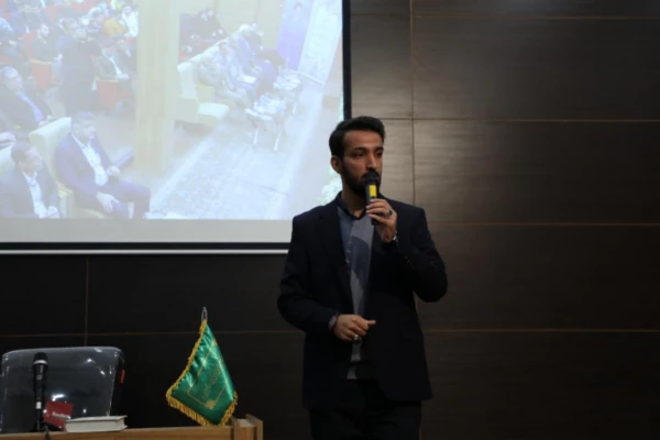 روز دانشجو، روز دشمن شناسی  13