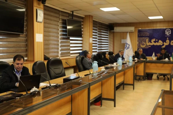 برای اجرای سندتحول بنیادین به فرهنگ سازی مبتنی بر این سند نیازمندیم 2