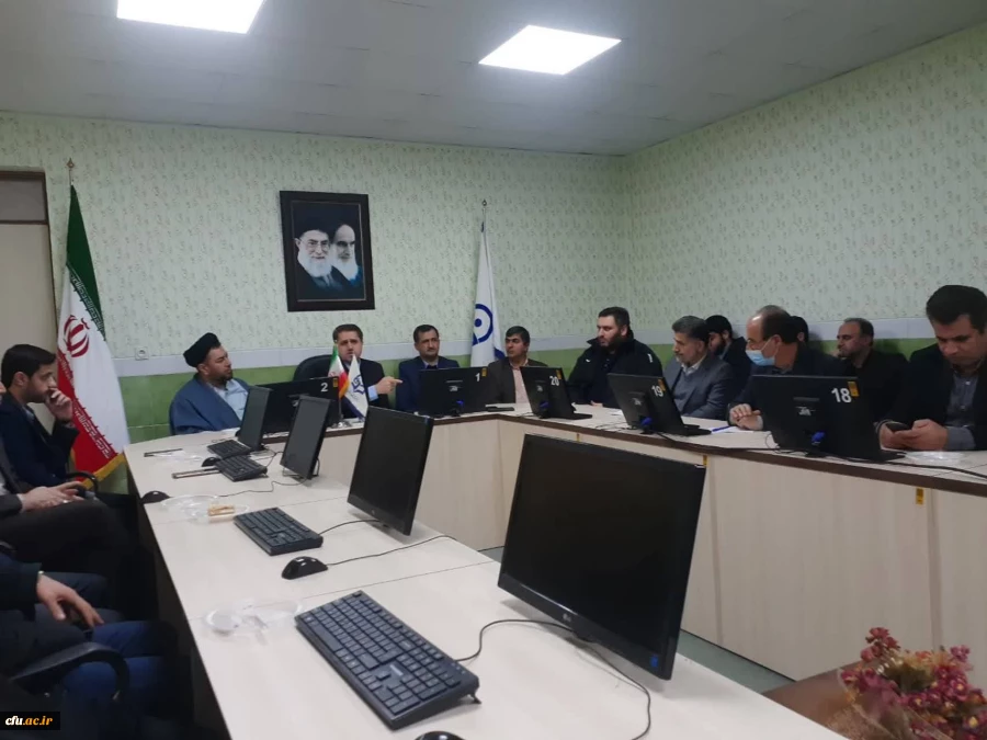 جلسه پرسش و پاسخ دانشجومعلمان با حضور فرماندار شهرستان رشت برگزار گردید: 5