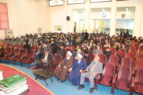 برگزاری مراسم روزدانشجو درپردیس دکترشریعتی ساری  2