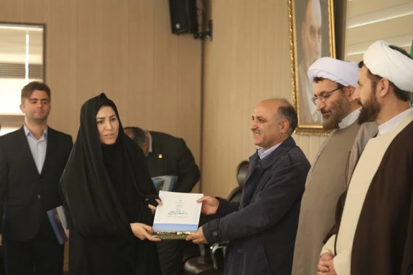 تجلیل از پژوهشگران و فناوران برتر دانشگاه فرهنگیان اردبیل