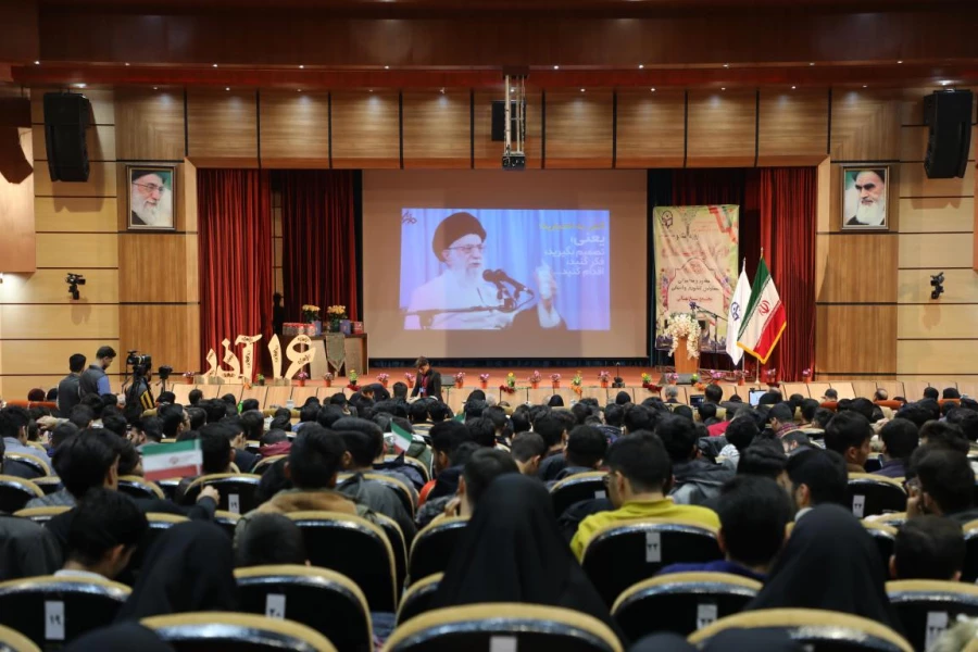 روز دانشجو، روز پاسخگویی مسئولانه 2