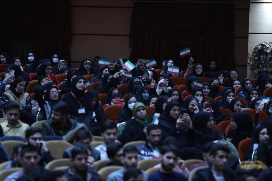 روز دانشجو، روز پاسخگویی مسئولانه 7