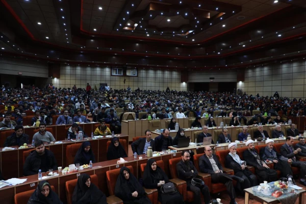 روز دانشجو، روز پاسخگویی مسئولانه 12