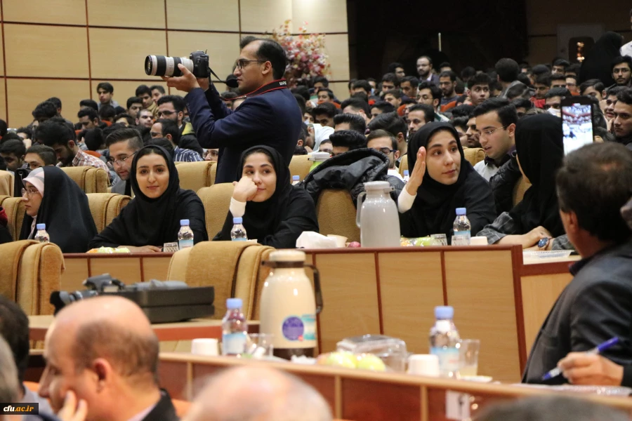 مراسم گرامیداشت روز دانشجو در دانشگاه فرهنگیان استان اصفهان 10