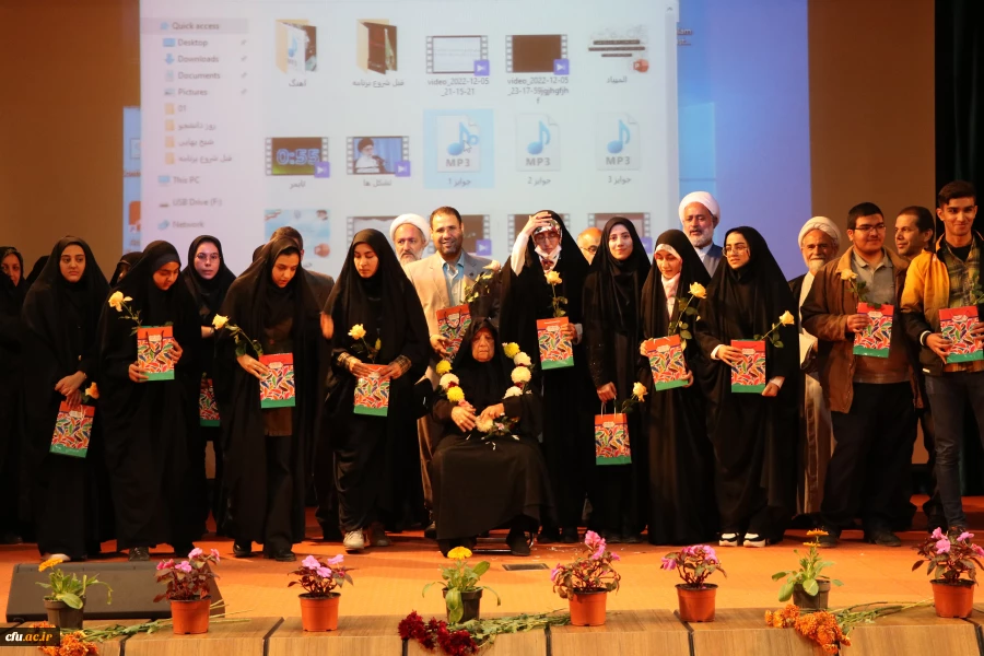 مراسم گرامیداشت روز دانشجو در دانشگاه فرهنگیان استان اصفهان 14