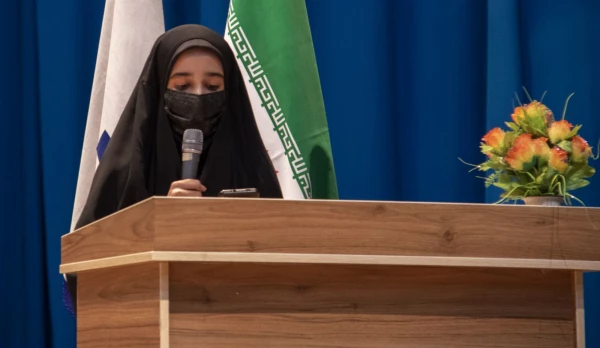 جشن بزرگداشت روز دانشجو
 9