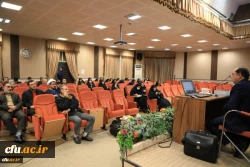 نشست تخصصی تحت عنوان ایران درگیر بزرگترین جنگ تاریخ 6