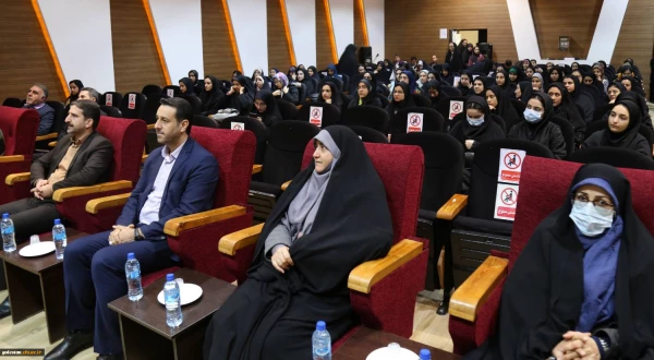 آئین گرامیداشت روز دانشجو در دانشگاه فرهنگیان پردیس امام خمینی(ره) گرگان برگزار شد. 5