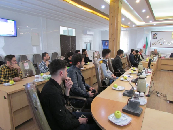 هدایت، حمایت و کمک به اثرگذاری از وظایف بنیاد نخبگان است 3