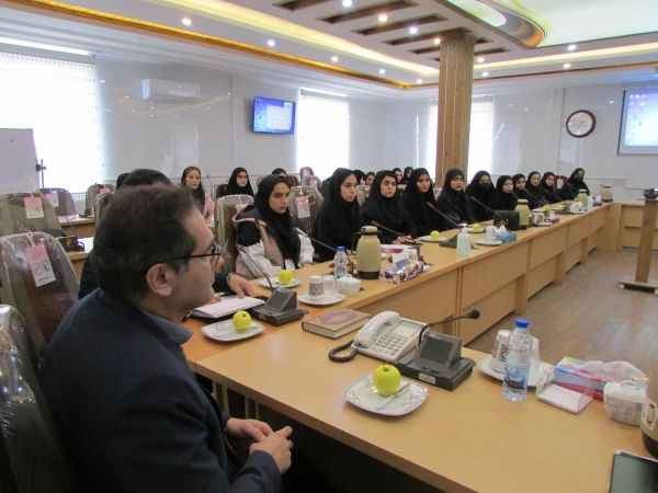 هدایت، حمایت و کمک به اثرگذاری از وظایف بنیاد نخبگان است 6