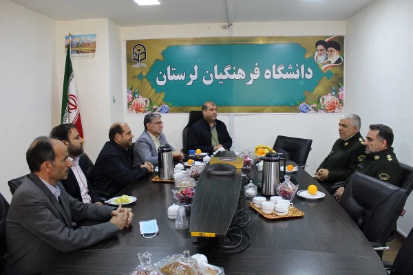 تفاهم نامه همکاری نیروی انتظامی با دانشگاه فرهنگیان لرستان 2